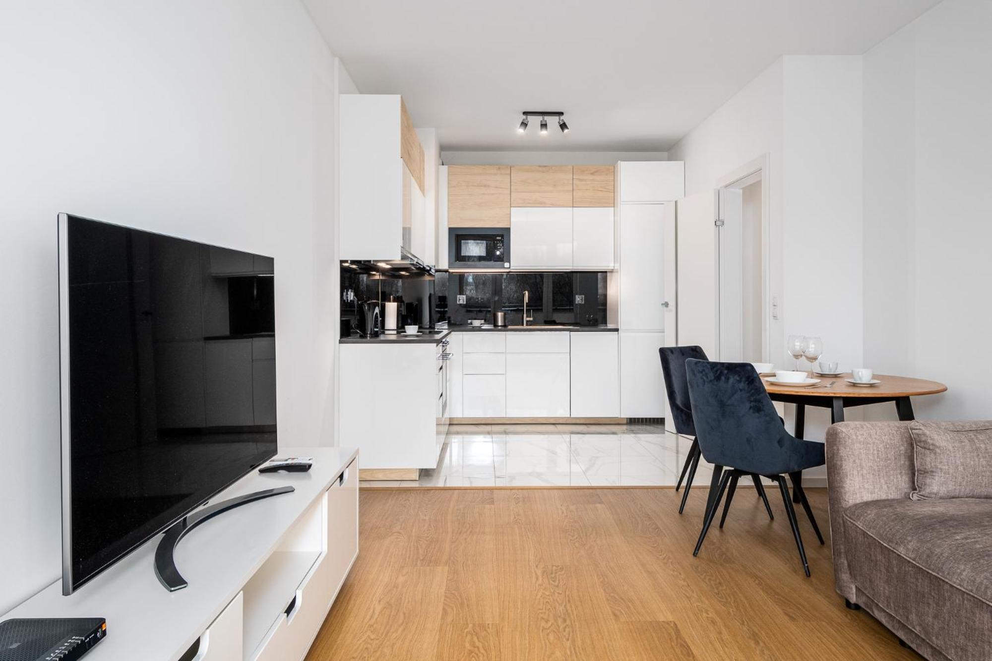 D&K Apart 1 Sierpnia 32A Apartment Warsaw Luaran gambar